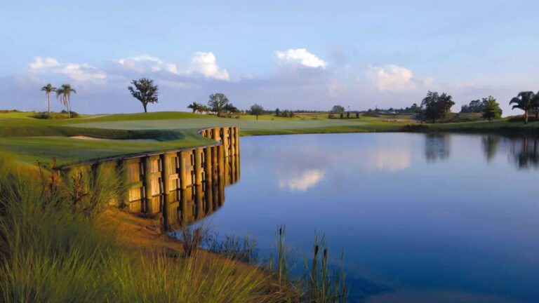 Jack Nicklaus golf course pond at the Bear's Den Resort